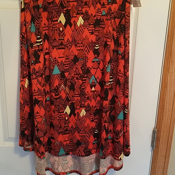 Clothing - Picture 2 of 3